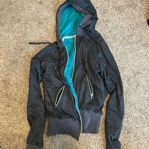 Size 6 lululemon zip